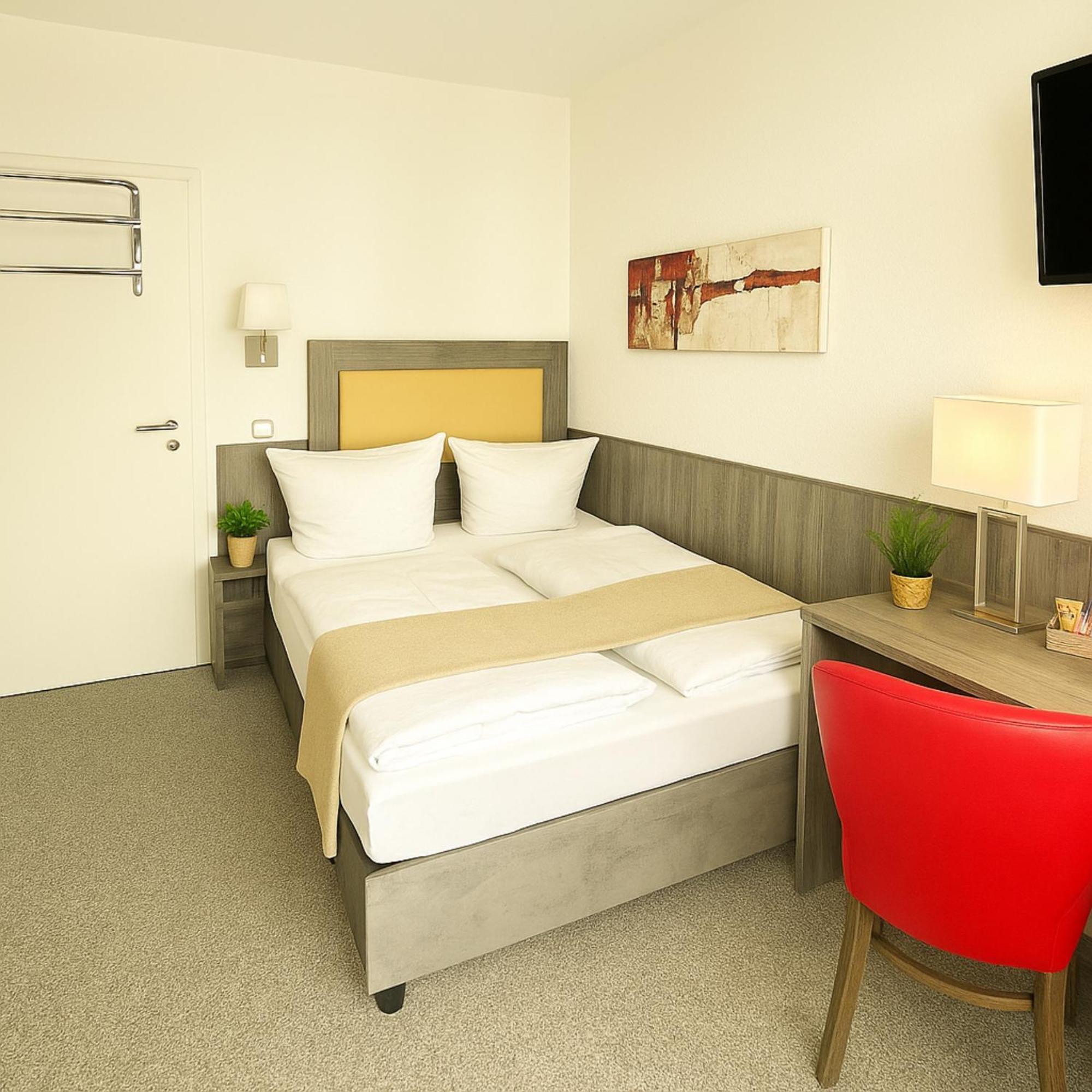 Sunny Hotel Regenstauf Buitenkant foto